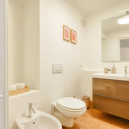 Fara 33 Cozy Flat In District Μιλάνο