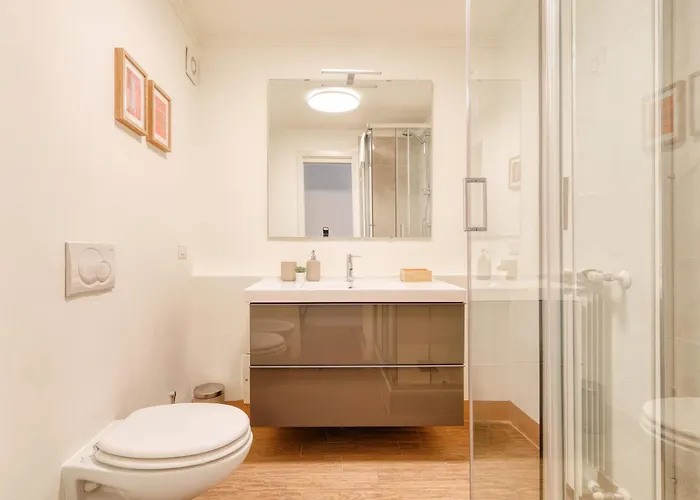 Fara 33 Cozy Flat In District * 米兰