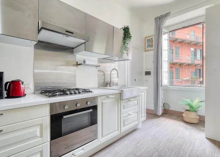 Fara 33 Cozy Flat In District 米兰